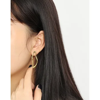 

100% Authentic 925 Sterling silver Glossy Irregular Oval Geometric Stud earrings FINE jEWELRY TLE859