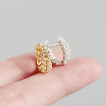 

1pair new 925 sterling Silver Huggie earring fashion CZ hoop earrings