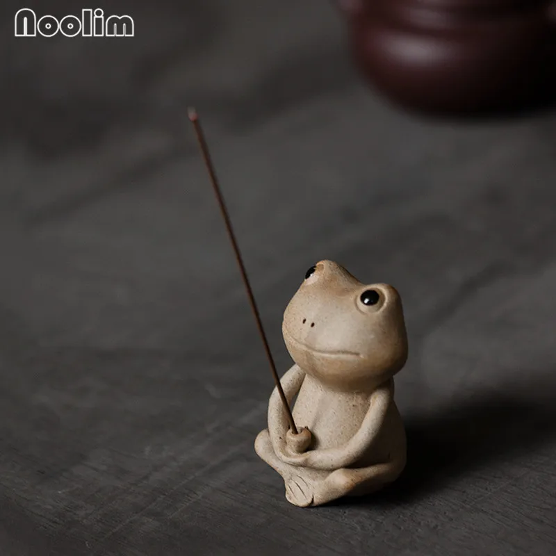 Ceramic Handmade Small Frog Incense Burner Mini Animal Incense Stick Holder Creative