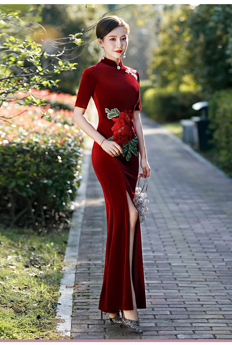 花嫁トースト服ウェディングドレスチャイナドレス 中国の花嫁トースト服ウェディングドレスチャイナドレス