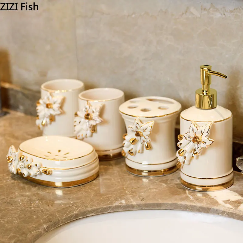 Набор для ванной комнаты керамическая комбинация Европейский набор из пяти