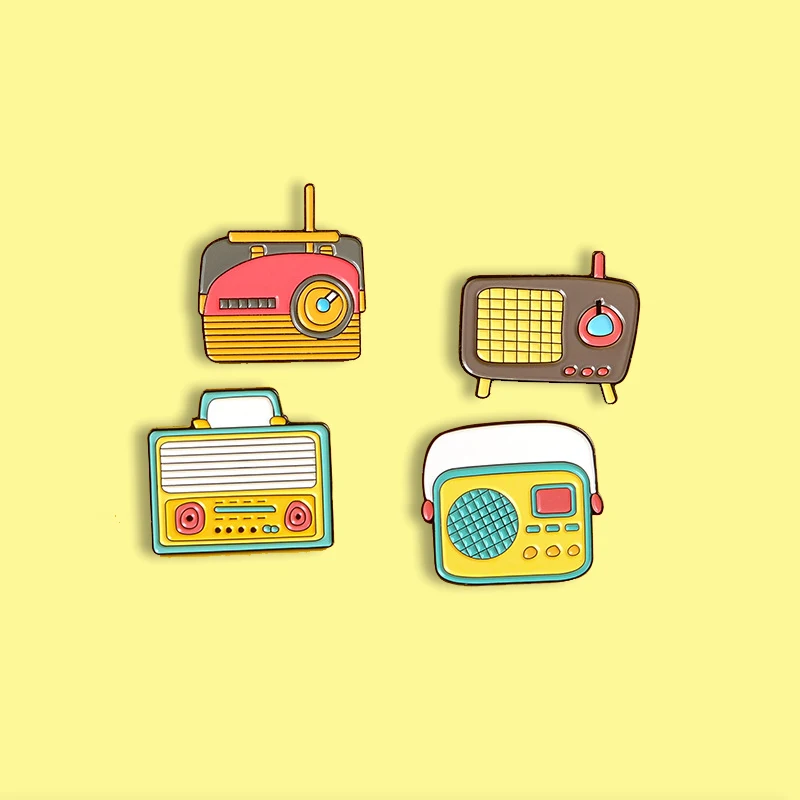 Cartoon Vintage Radio Enamel Pin Colorful Player Machine Badge Brooch Denim Clothes backpack Vantage Jewelry Gift For Friends