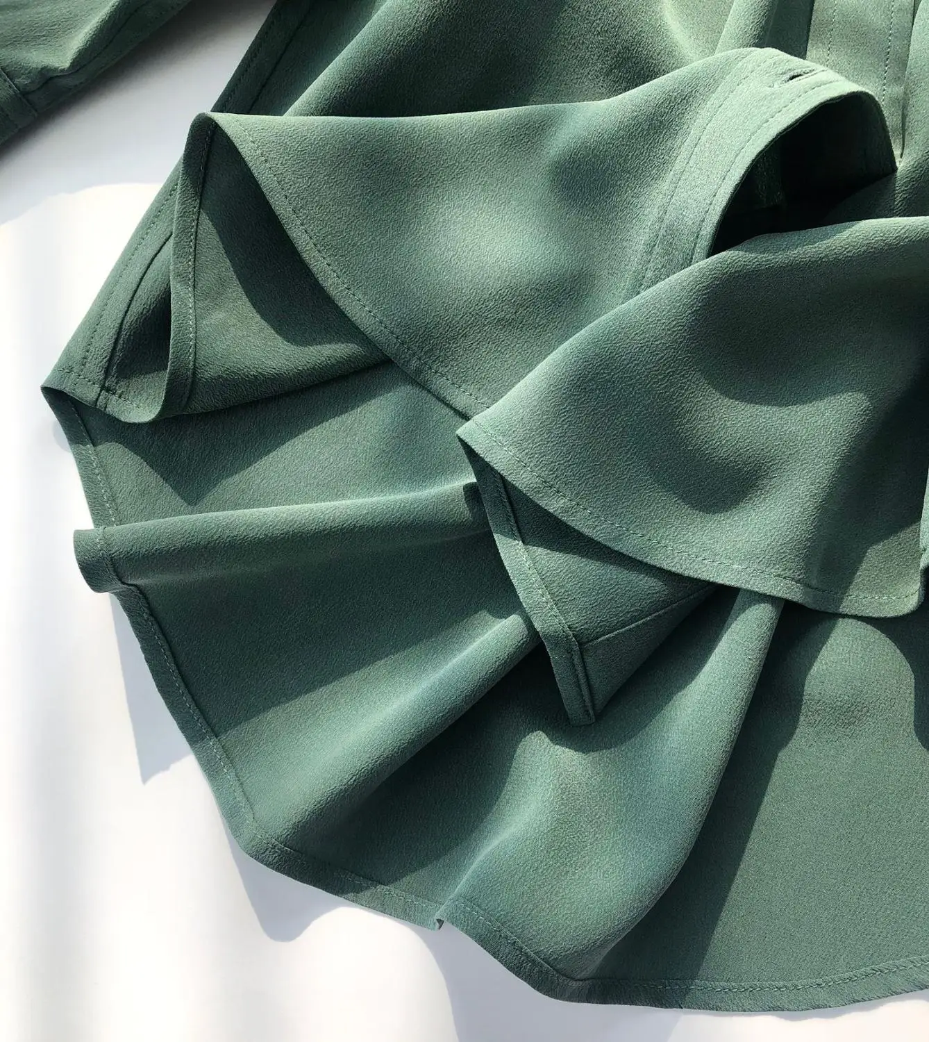 Women's Turn-down Collar Blouse 100% Silk Solid