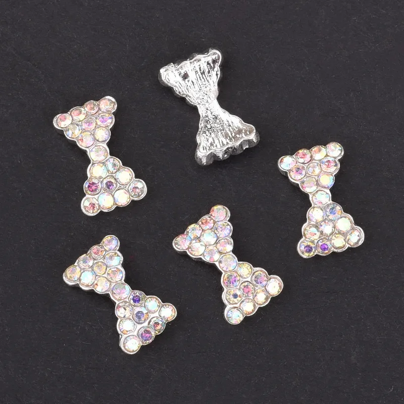10pcs3D Шарм для ногтей сверкающие стразы жемчужины для дизайна ногтей дизайн серебряный сплав DIY галстук-бабочка для ногтей орнамент QB019-021