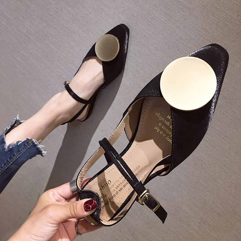 

2019 Summer Hot Selling Pointed-Toe Equality Closed-toe Sandals 888-2 Photo Shoot 35-39 Code