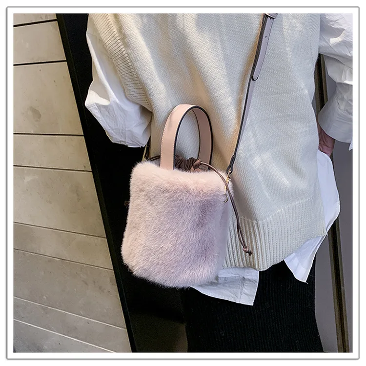 12412082351_852556846