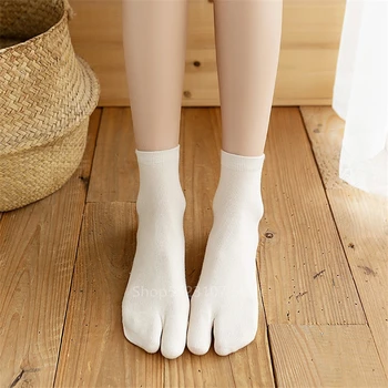 

Japanese Kimono White Clogs Special Socks Two Fingers Socks Samurai Cosplay Foot Bag 2 Toe Socks Geta Long Tube or Short Tube