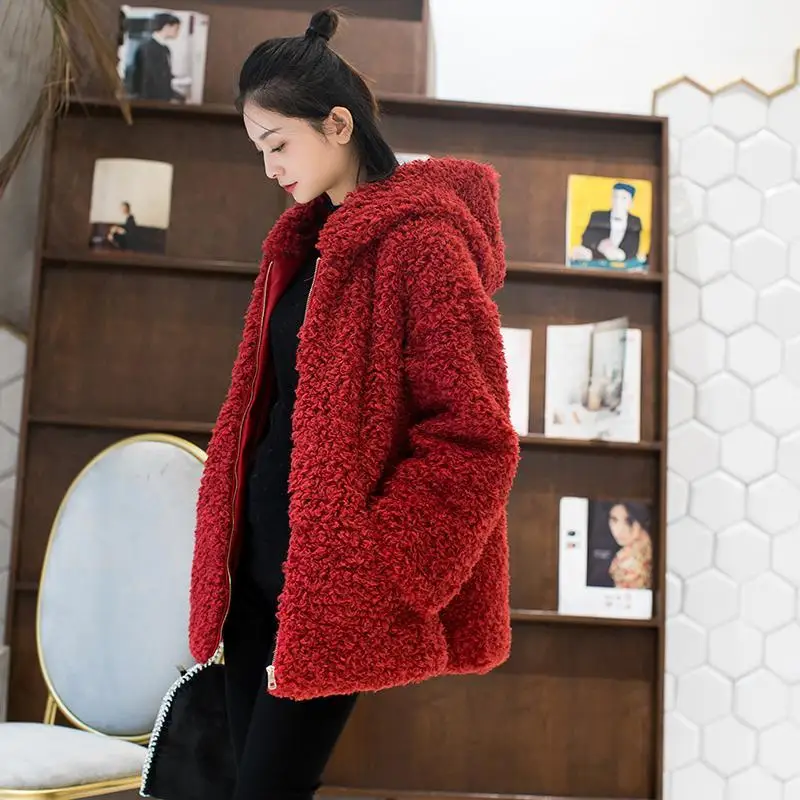 

2019 coat female middle winter new loose solid color zipper long sleeve pocket thick warm plush fur coat