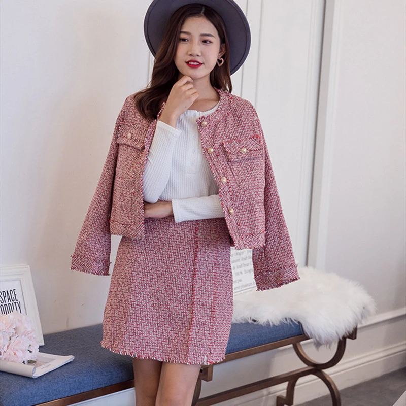

2019 Autumn Winter Runway Tweed Set Women's Single Breasted Short Jacket Coat + High Waist Tassels Bodycon Mini Skirt Suits