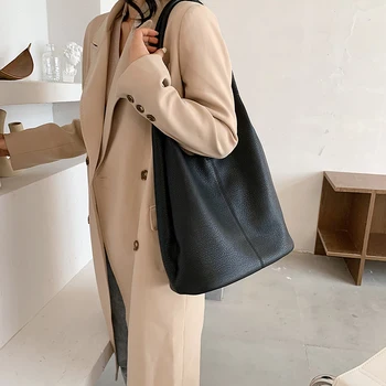 

Trend High Capacity PU Leather Shoulder Bags for Women 2020 Simple Large Handbags Women's Travel Branded New Trending Big Hand B