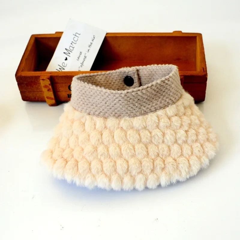 fur collar