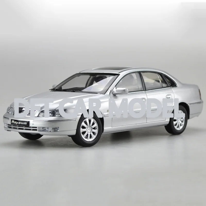 Масштаб 1:18 игрушечные автомобили из сплава Шанхай tongyong ROYAUM модель автомобиля