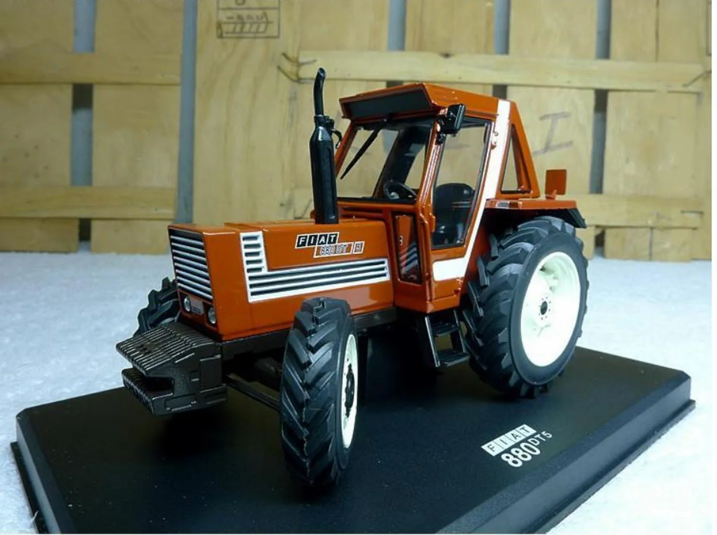 Replicagri 1/32 Scale FIAT 880 DT5 Tractor Diecast Model Toy Collection REP073 |