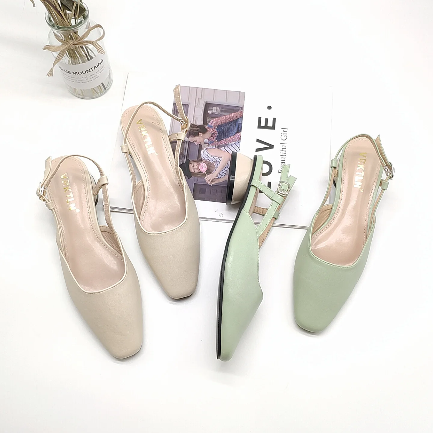 

Retro Fashion Closed-toe Horseshoe Heel Sandals Slipper New Style 2019