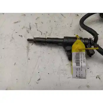 

0445110135 INJECTOR PEUGEOT 206 SALOON