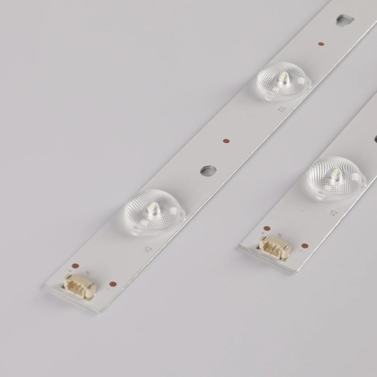 

1set=4pcs Prefect replacement for LE40F3000WX LK400D3HC34J Led backlight JVC LT-40E71(A) LED40D11-ZC14-03(B) 30340011206 11lamps