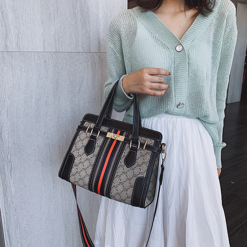 

Autumn and Winter of 2019 Crossbody Bags for Women Korean Edition Fashion Simple Atmospheric Large Capacity Shoulder Hand-heldt