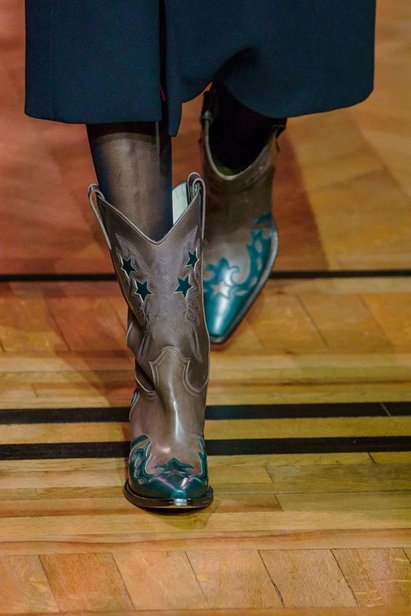 Prova Perfetto/Женские ботинки в британском стиле; цветные высокие сапоги; ковбойские модные сапоги в западном стиле; короткие сапоги с вышивкой; сапоги до середины икры