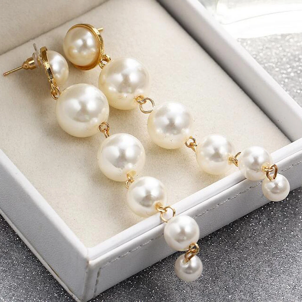 белый жемчуг. 0 цена. бусинки белые. бусины имитирующие жемчуг. искусственный жемчуг.