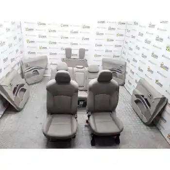 

GAME SEAT FULL MITSUBISHI OUTLANDER (CW0)