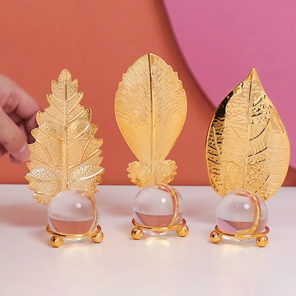 

Transparent Crystal Ball Craft Nordic Golden Wrought Iron Ornament Home Desktop Entrance Decoration