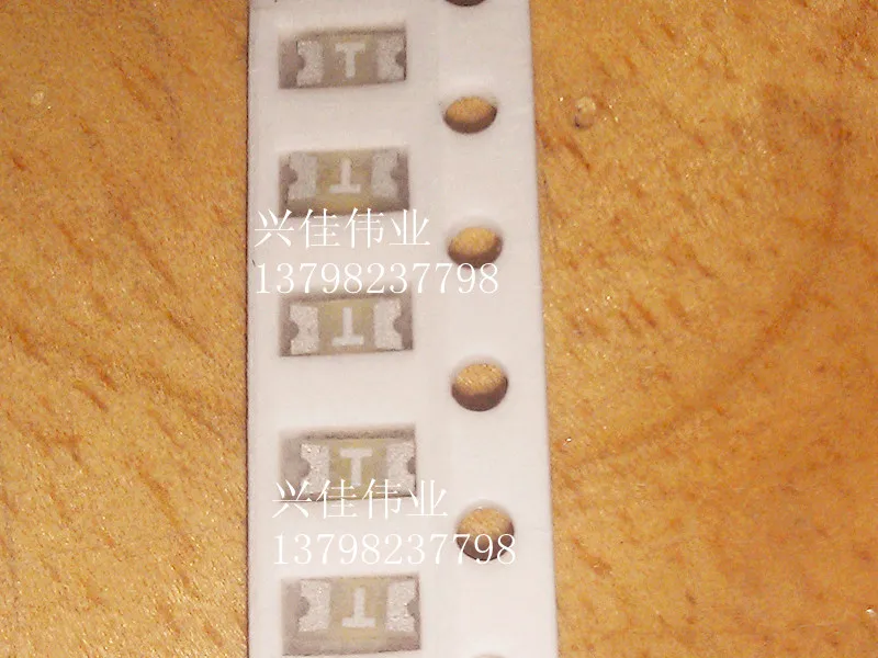 10 шт./32 V 5A 1206 SMD сплавления Устранимый взрыватель