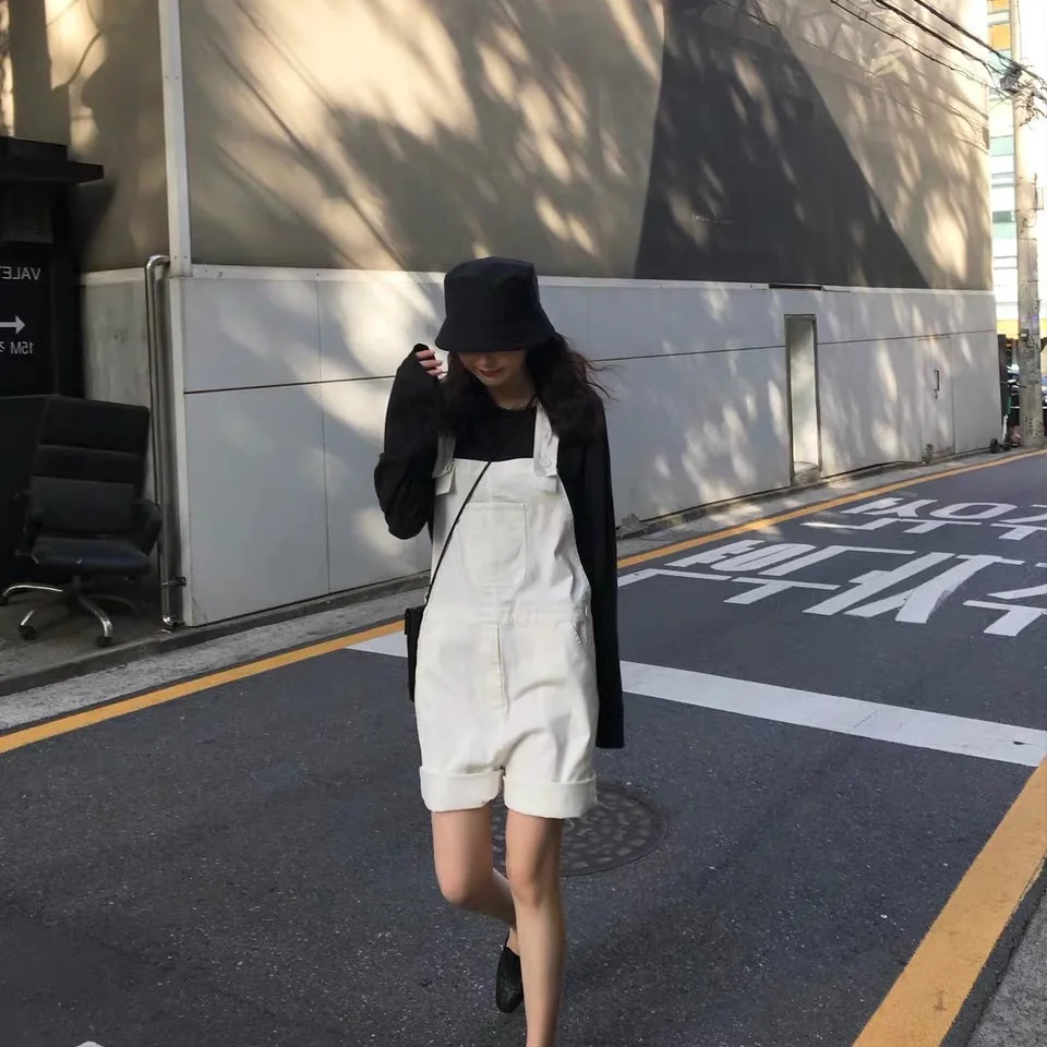 

white and red jeans trousers