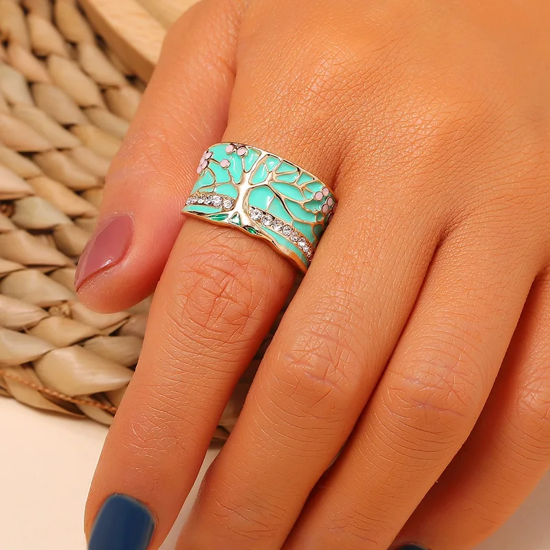 15823005243_1079086986