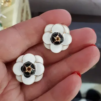 Famous Luxury Brand Designers Jewelry Small Camellia Flowers Charm Fashion gold-color Stud Earrings For Women