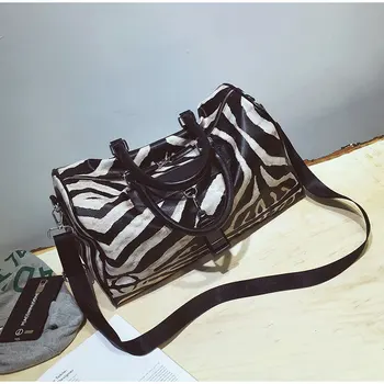 

2019 new women travel bag Ms fashion fitness black PU tourism zebra pattern handbag female shopping yoga crossbody shoulder bag