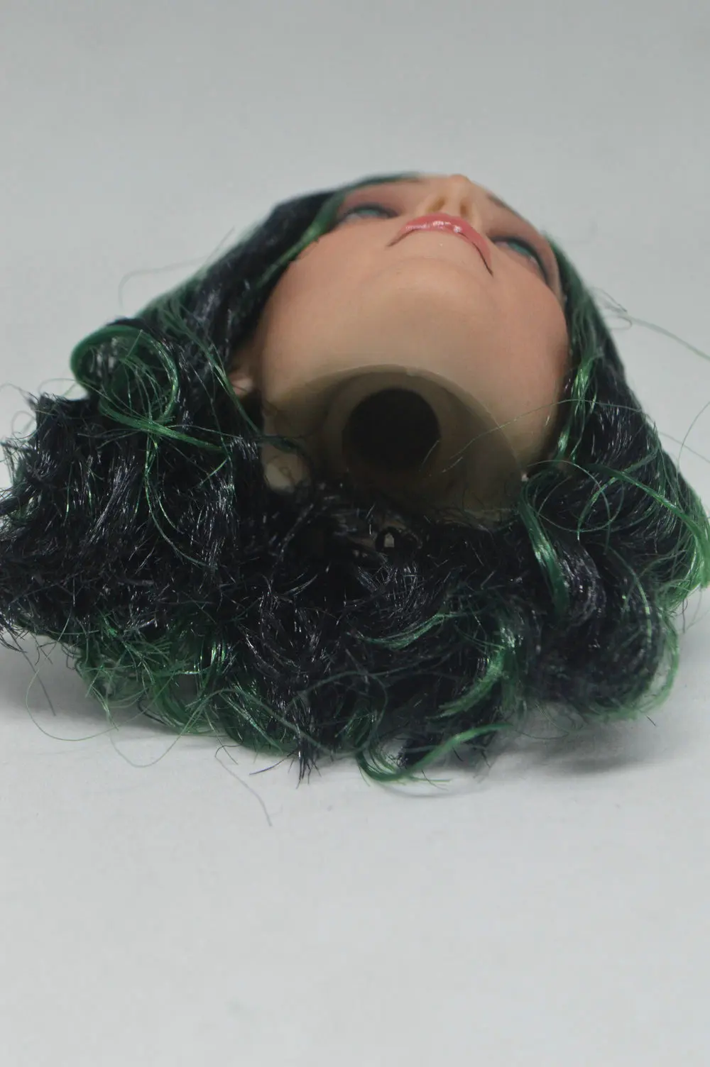 1/6 женская голова Polaris Emma Dumont зеленый-длинные волосы зеленый-короткие волосы B черные волосы C каштановые волосы D одаренные phicen горячие игрушки