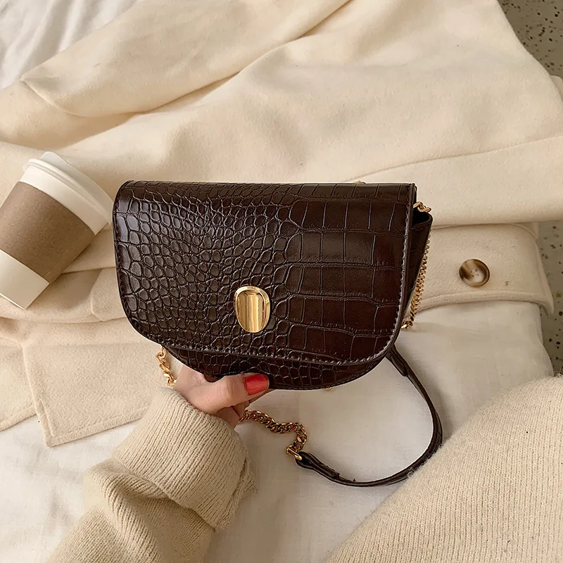 

2019 New Style Autumn And Winter Retro Crocodile Pattern Saddle Bag CHIC Hong Kong Style Chain Shoulder Bag Textured Bag Women's