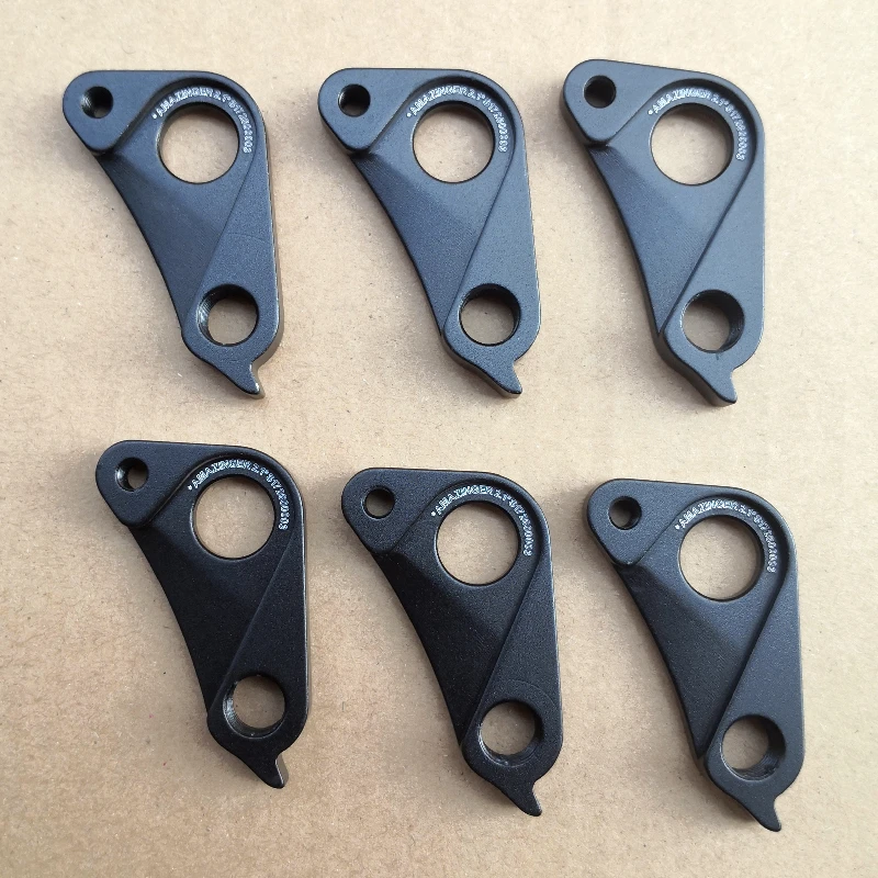2 Pz Cnc Bicicletta Deragliatore Gancio Per Pilo D738 Specializzato # S172600003 # S162600002 Fusibile Stucco Fsr Epic Camber Fsr Dropout
