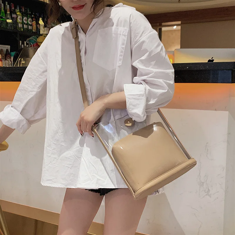 

2019 New Style Korean-style Retro Fashion Network Red Celebrity Style Textured Large Capacity Bucket Bag Hong Kong Style Casual