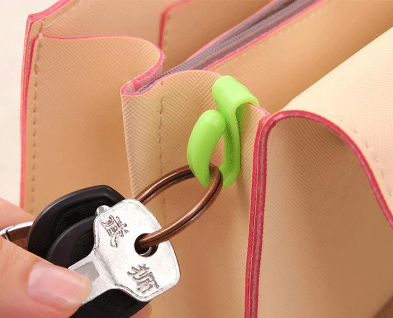 3280703477_351958790