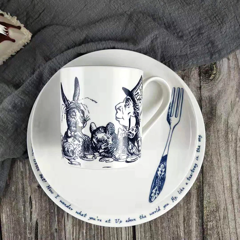 Cena Brytyjski whittard ceramiczny kubek kawy kubek z porcelany kostnej alicja w krainie czarów angielski filiżanka do herbaty kubek do mleka