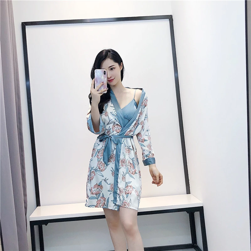 10447799435_1412111203