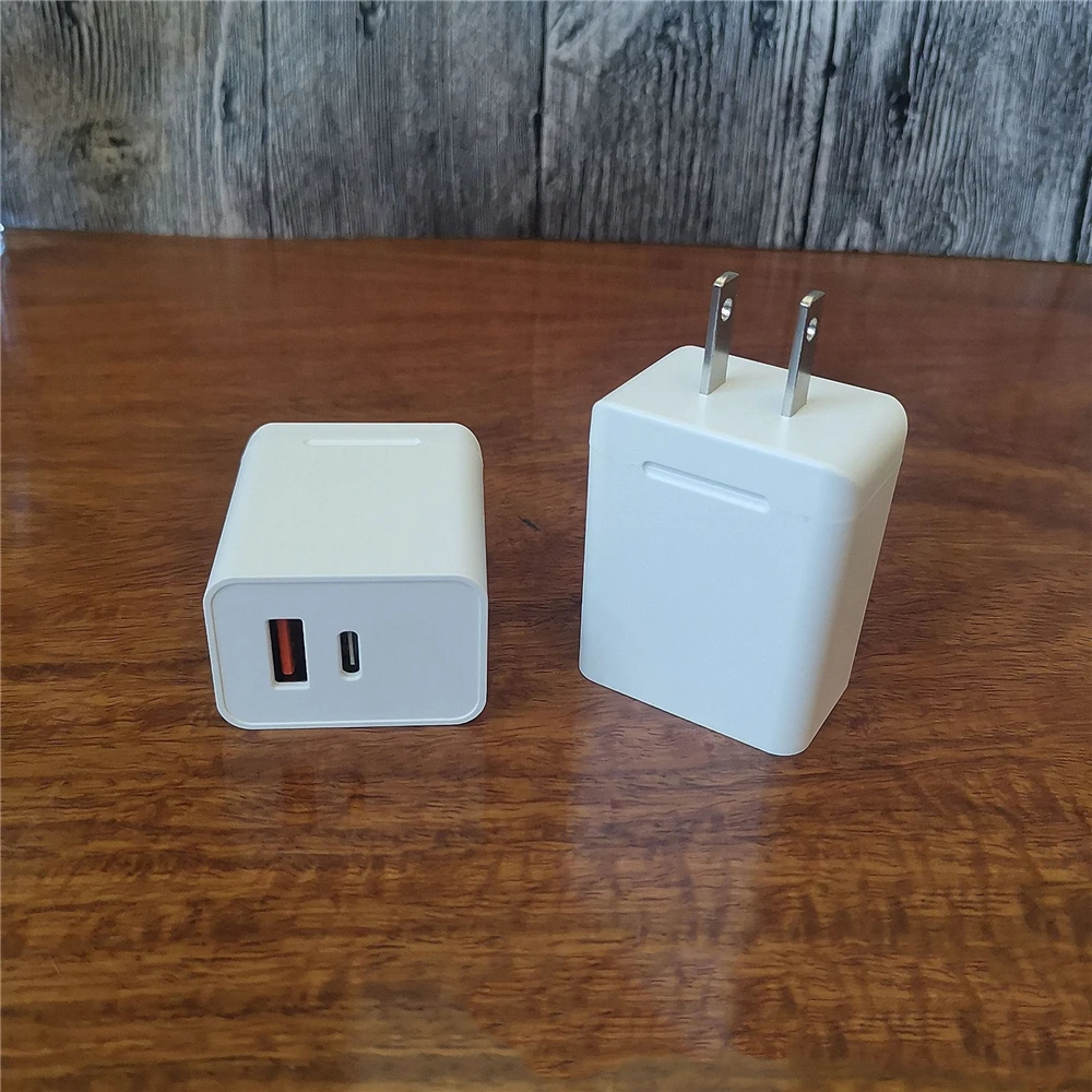 

18W PD USB Type C Quick Charger Adapter for iPhone iPad AirPods Samsung S10+ Fast Charging US Plug Travel PD Charger Port
