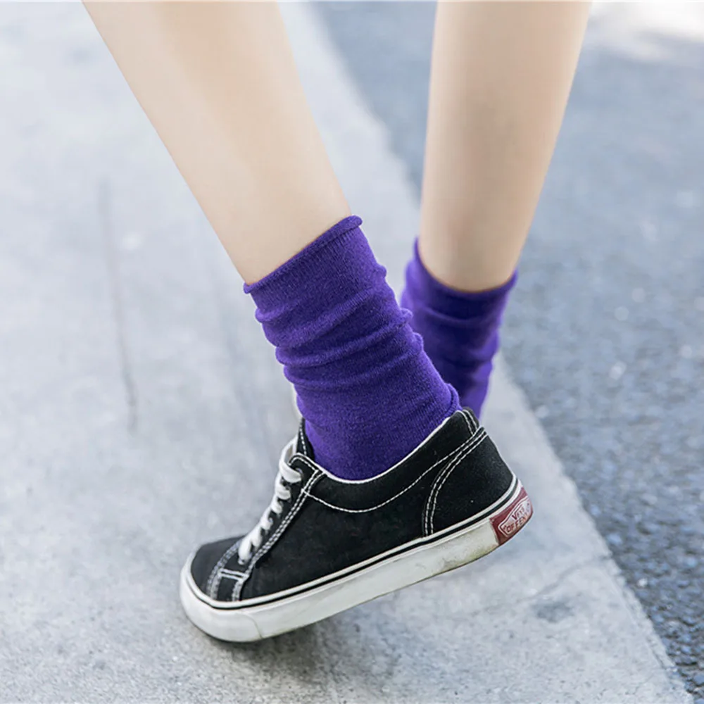 1Pair New Autumn Winter Wear Heap socks Cute Cotton Solid Color School Style Long Soft Piles Socks Edge Curl Socks For Women