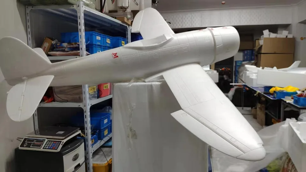 EPO белый 1600 мм размах крыльев P47 RC пропеллер самолет