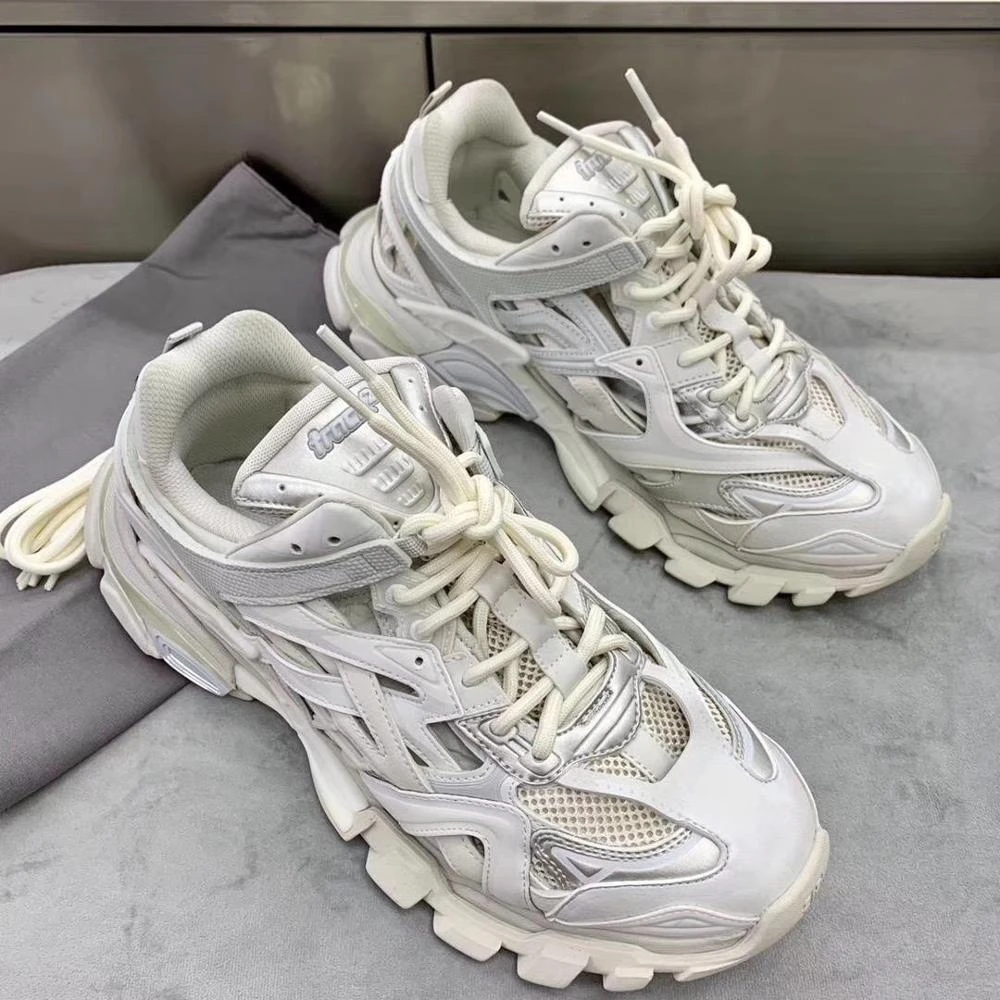 popular casual sneakers