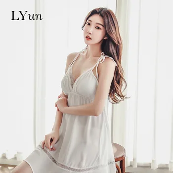 

LYun lady sexy nightdress backless ultra-thin strap nightdress temptation charming and comfortable lace nightdress 2020 new