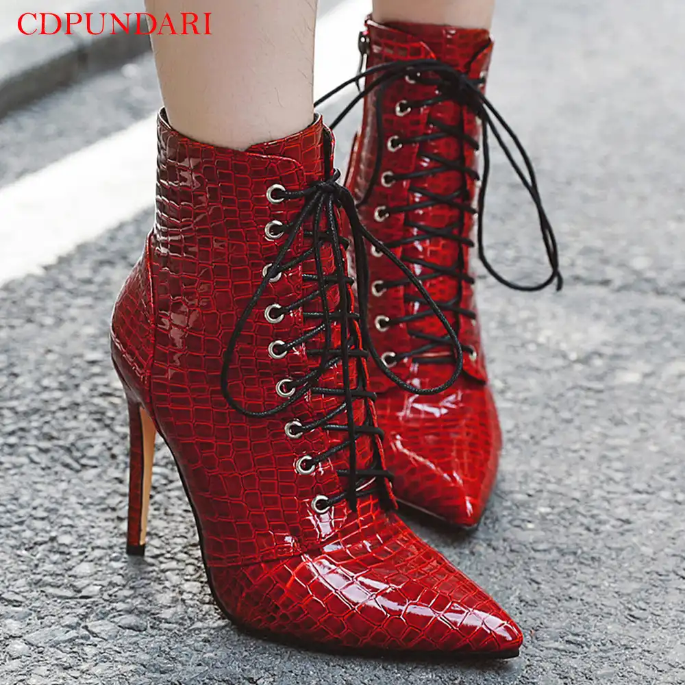 zip up heeled boots