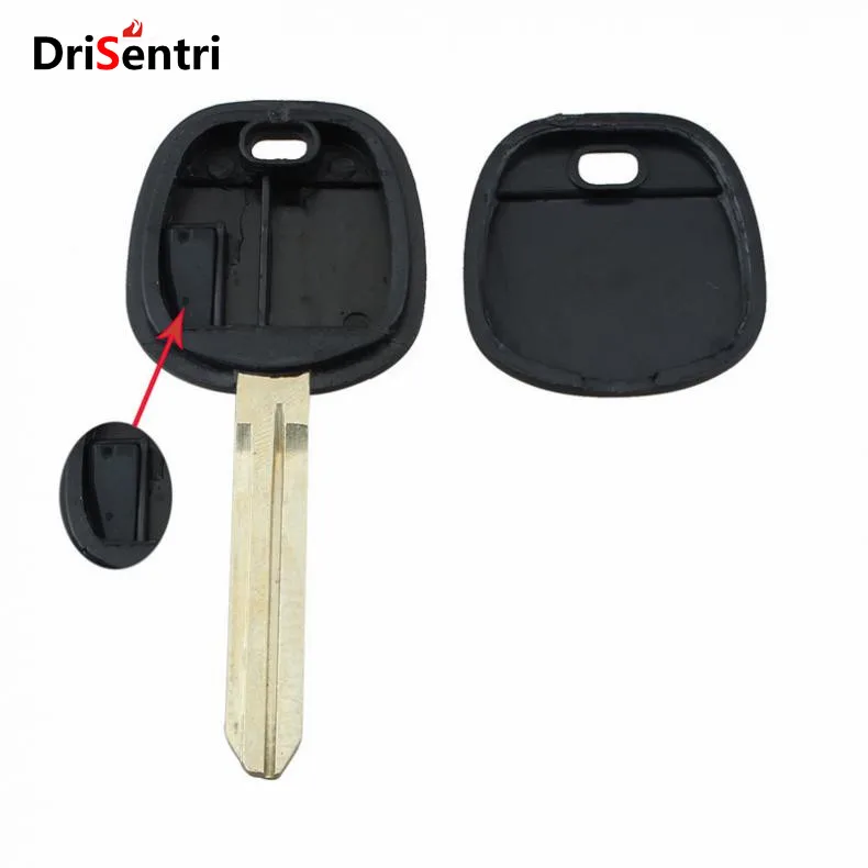 

Uncut Remote Car Key Fob Transmitter Clicker Alarm with Chip 67 for Toyota Camry / Rav4 / Tacoma / Corolla 2009-2011
