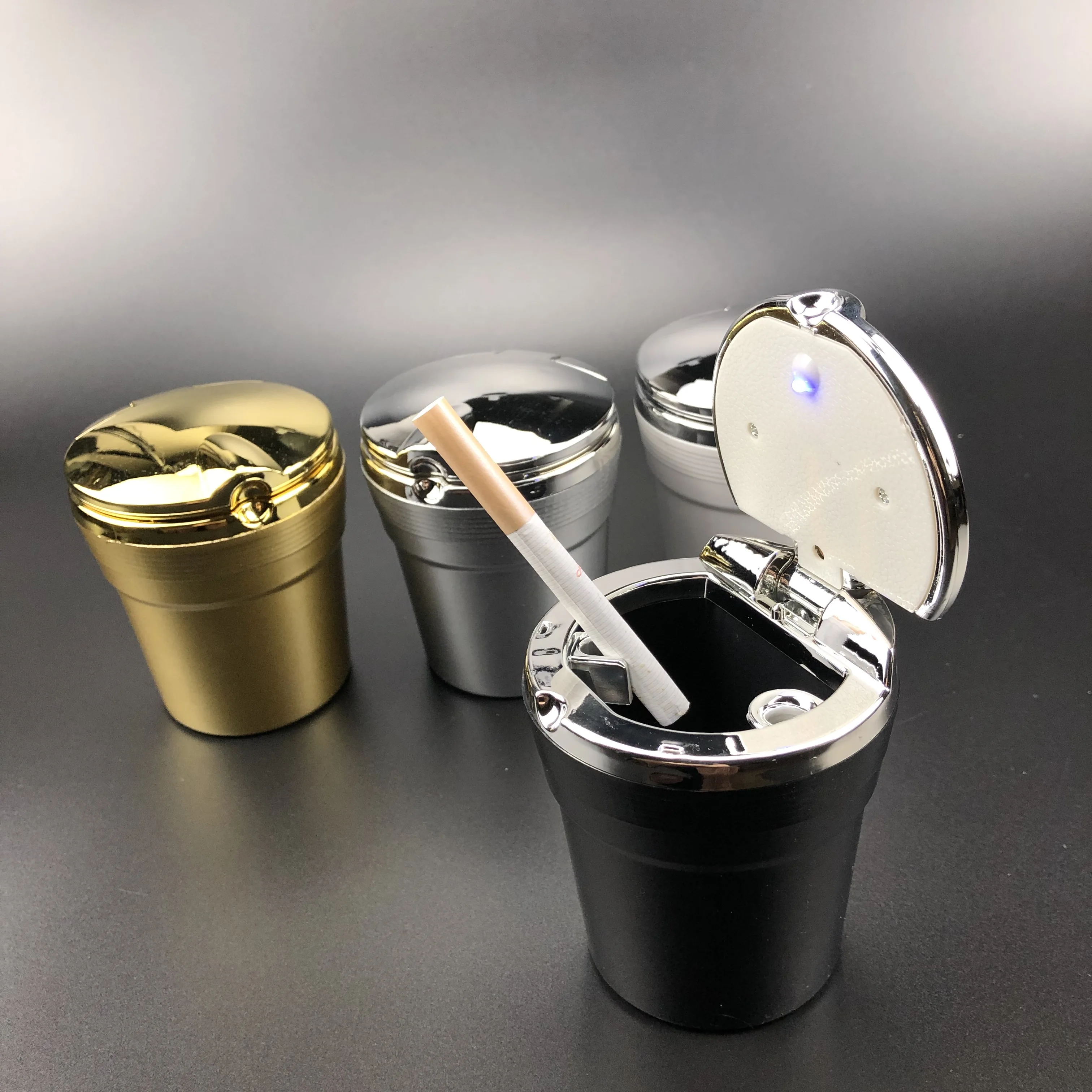 Пепельница автомобильная со светодиодной синей подсветкой для Renault Espace Clio ZOE Kwid