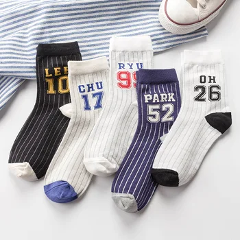 

Japanese Korean Style Stripe Figure Funny Socks Women Streetwear Black White Autumn Womens Socks Autumn 092801