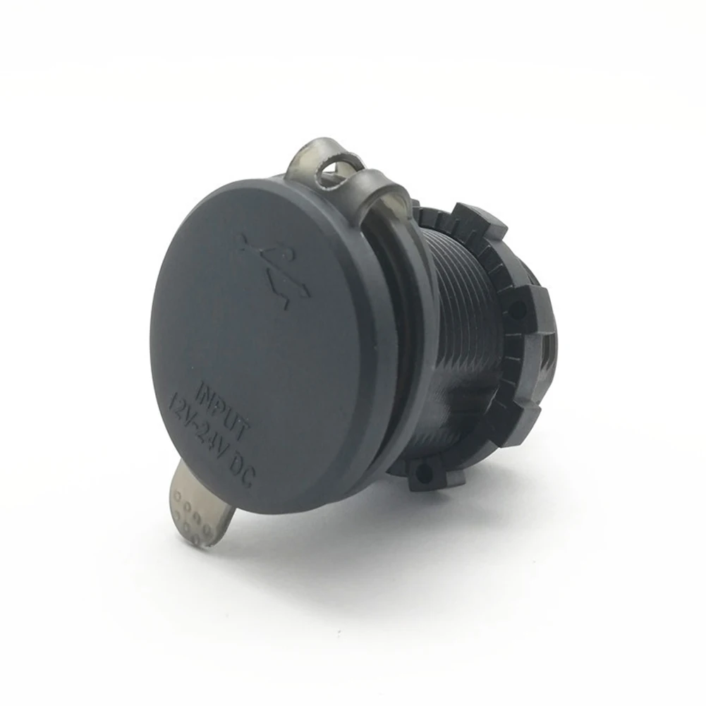 Wholesale Car Charger QC 3.0 Power Adapter Portable with Small Switch Voltage Display V6 |