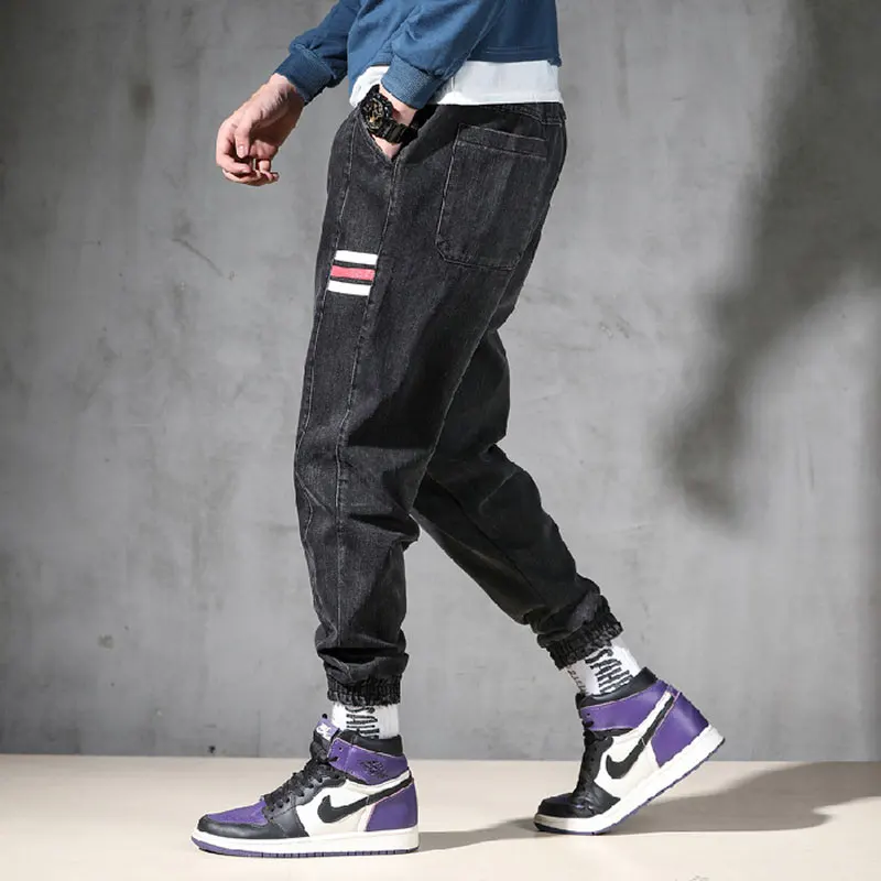 Black Color New Fashion Casual Men Pants Slim Fit Leg Men Jeans Hip Hop Jeans Men Punk Style Trousers Pants for Men Black Color New Fashion Casual Men Pants Slim Fit Leg Men Jeans Hip Hop Jeans Men Punk Style Trousers Pants for Men