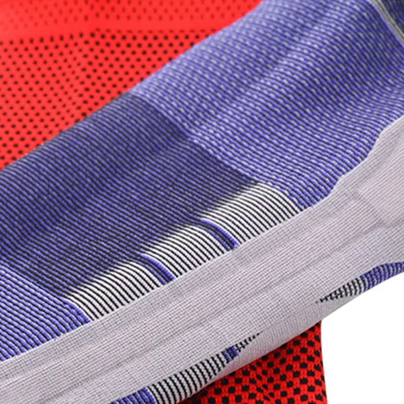 Силиконовый наколенник спортивный защитный боковой фиксатор пружинный