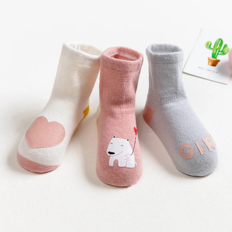 3 шт./компл. милые Носки для новорожденных детей хлопковые носки с рисунком носки для маленького мальчика/девочки зимние тапочки с вышитым узором в виде оленей для маленьких детей, детские носки Recien Nacido